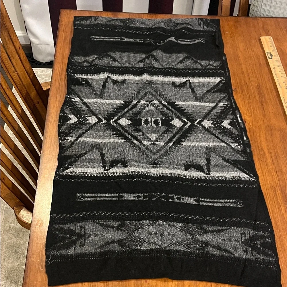 Polo Ralph Lauren Southwestern Beacon Aztec Scarf black gray